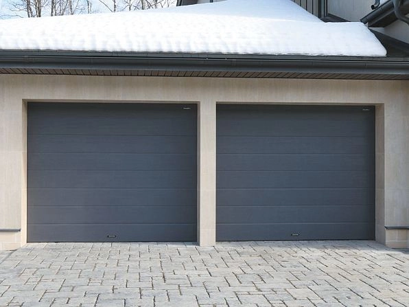 Секционные ворота 4000х2700 мм антрацитовые DoorHan RSD02, khabarovsk.doorhan.ru